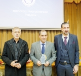 Ο Εμπορικός Σύλλογος Πειραιώς βράβευσε τον Υφυπουργό Κώστα Κατσαφάδο